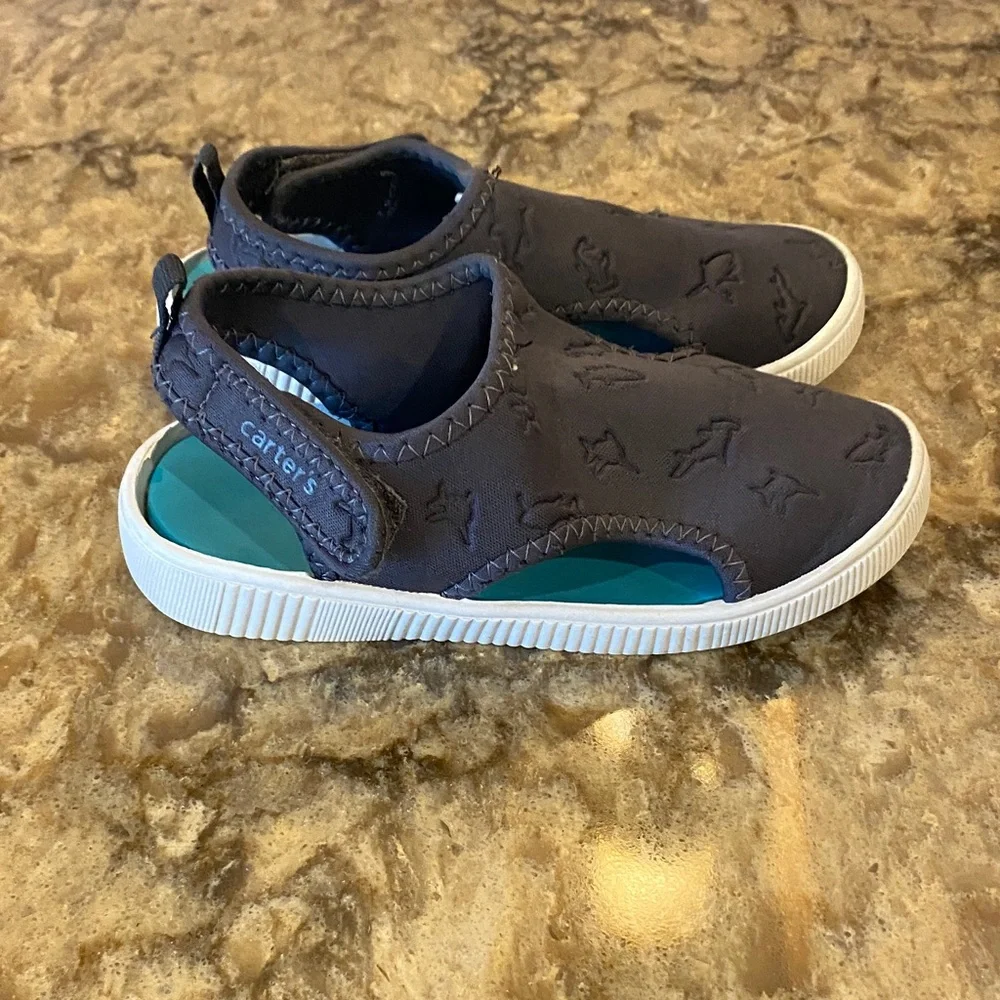 Carter's Gray Boys Sneakers (toddler 9m) and Boys Sandel Shoe (toddler 11m) - Picture 11 of 13